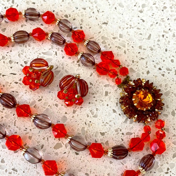 Vintage Jewelry - Gorgeous Vintage Necklace and Earring Set